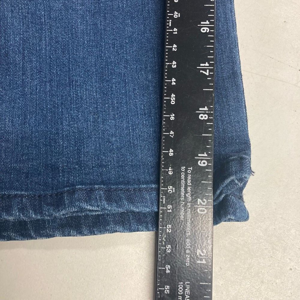 Blue‎  - Picture 5 of 11